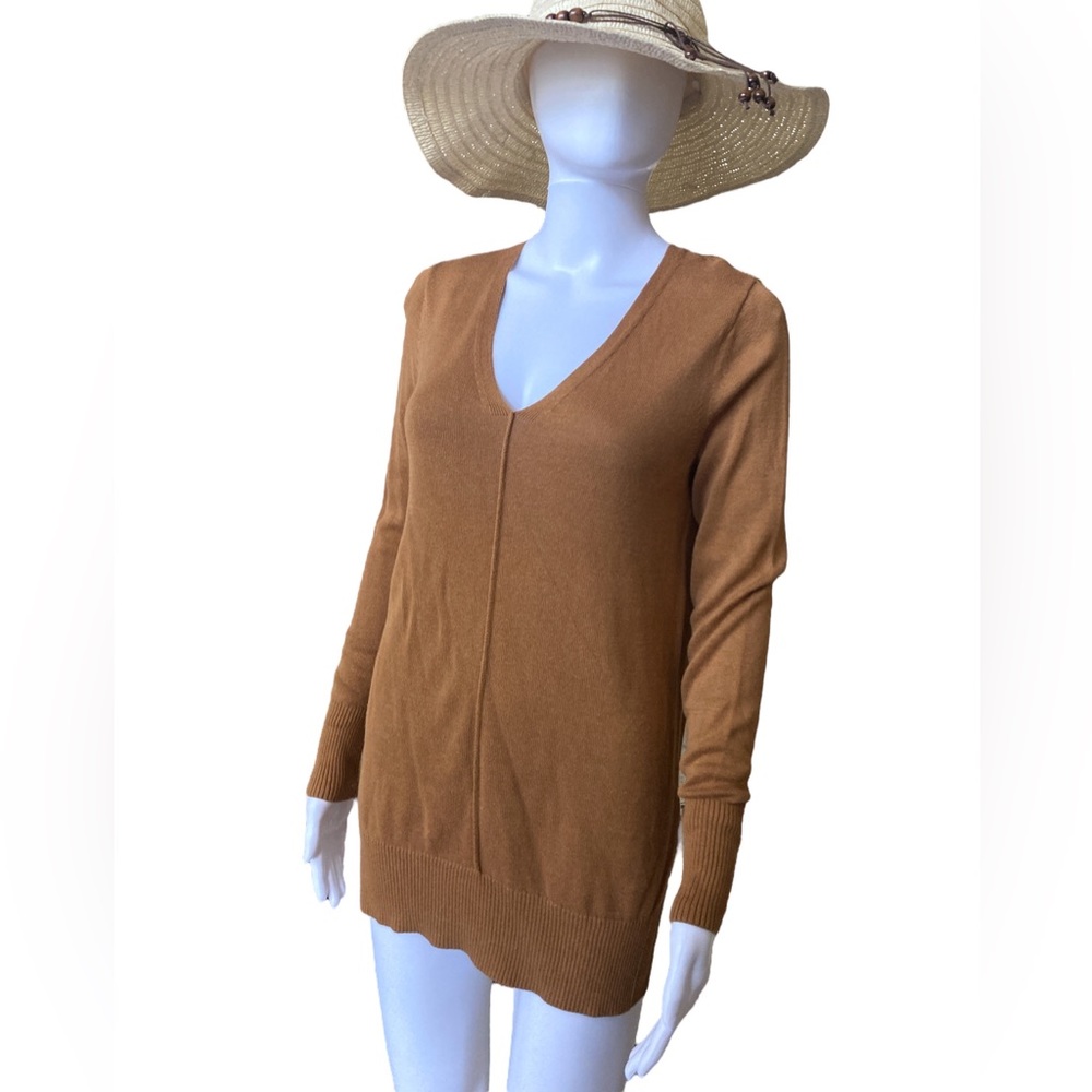 Old Navy V Neck Sweater Small